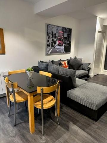 Апартаменти Stunning Flat With Parking Free Near Sutton Station Cheam Екстер'єр фото